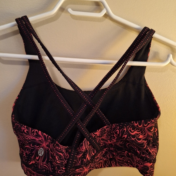 Lululemon Energy Bra in Glossy Black with Pink detail - Size 6 - Picture 3 of 4